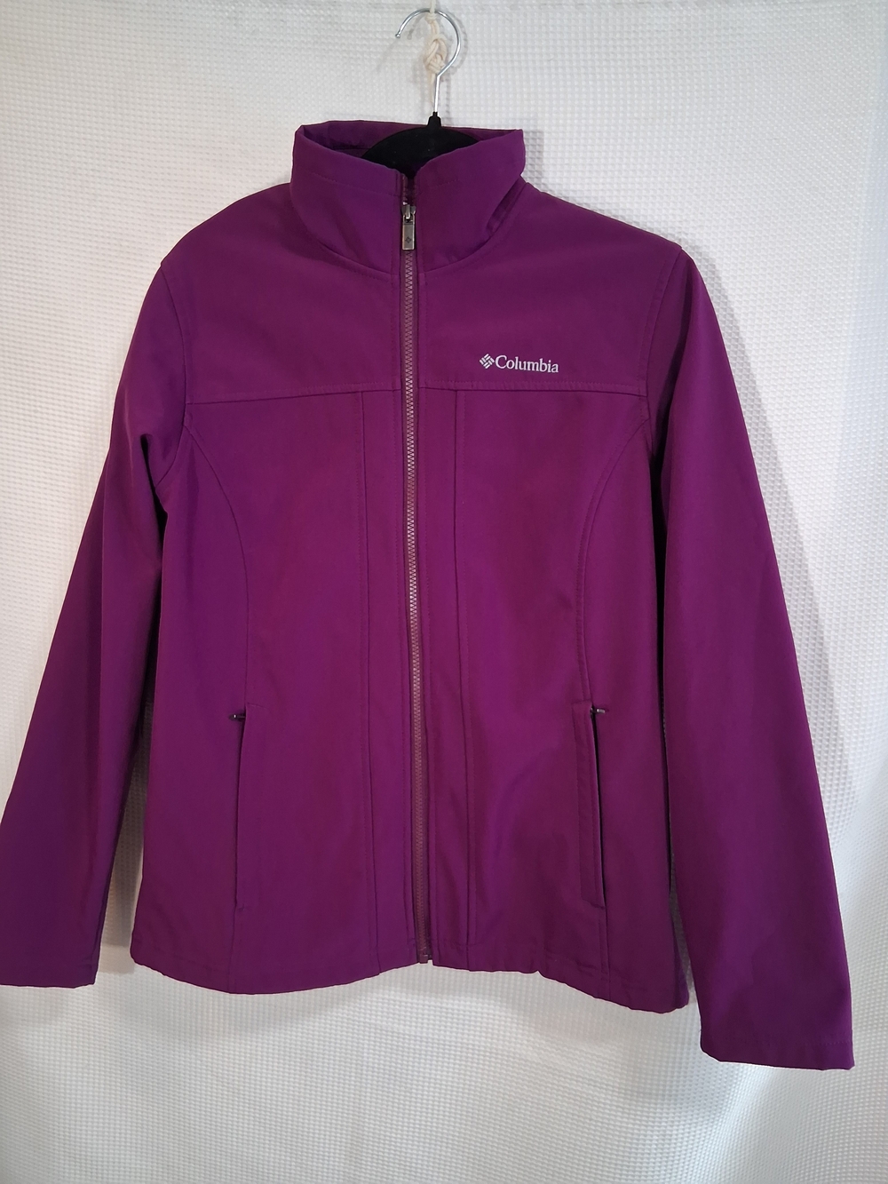 Columbia Woman'sPurple Softshell Jacket